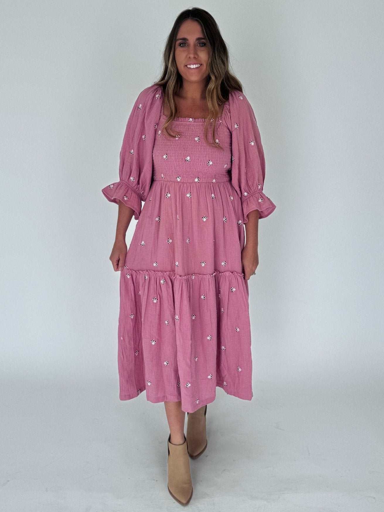 smocked midi dress with sleeves Sutton Pink Floral Smocked Midi Dress – Wild Iris Boutique