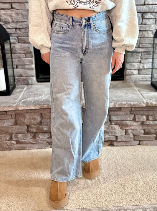 Baylor Light Slouchy Wide Leg Jeans